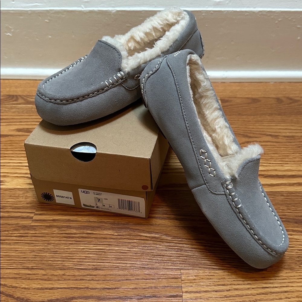 UGG Ansley Grey size 7 moccasins